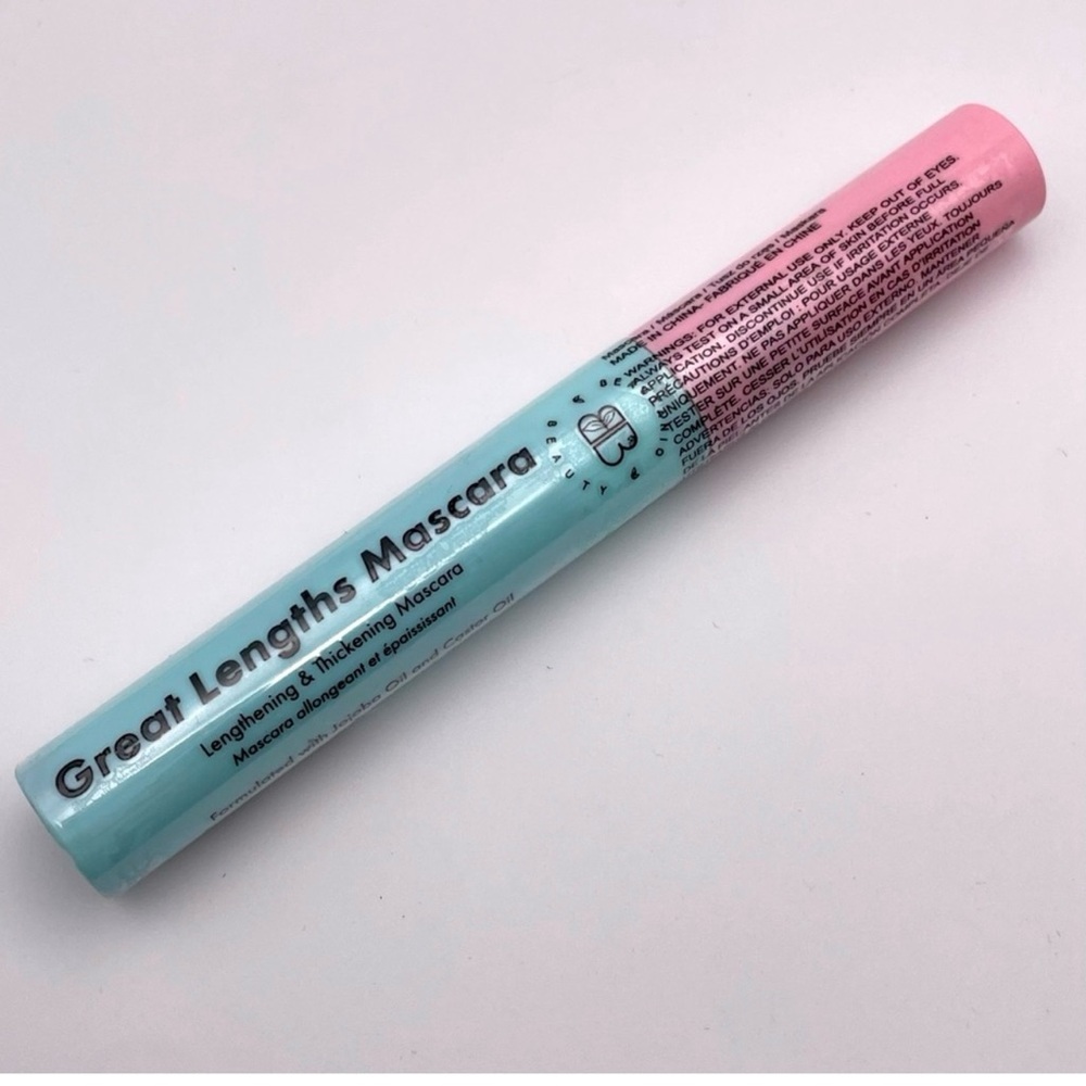 Great Lengths Mascara - Black - Picture 2 of 5